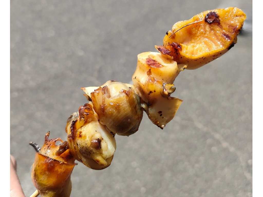 1本の「白バイの串焼き」