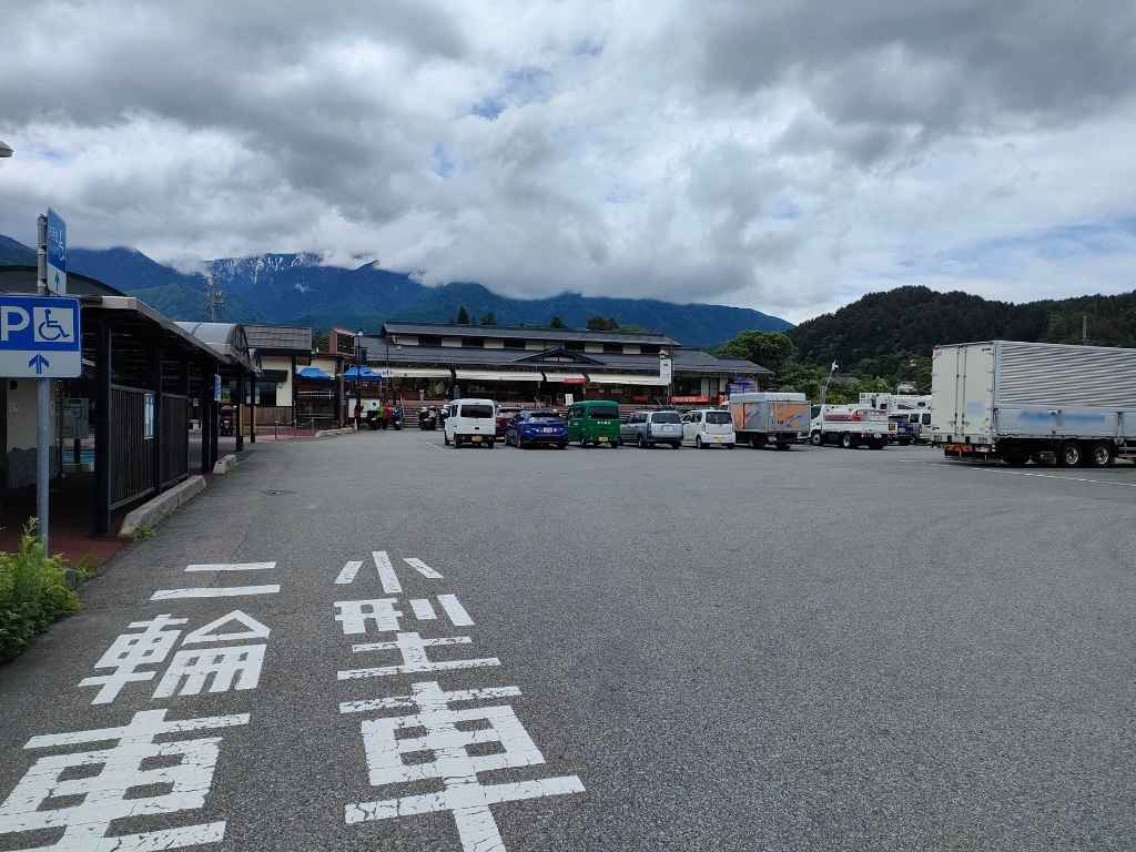 道の駅日義木曽駒高原の全景