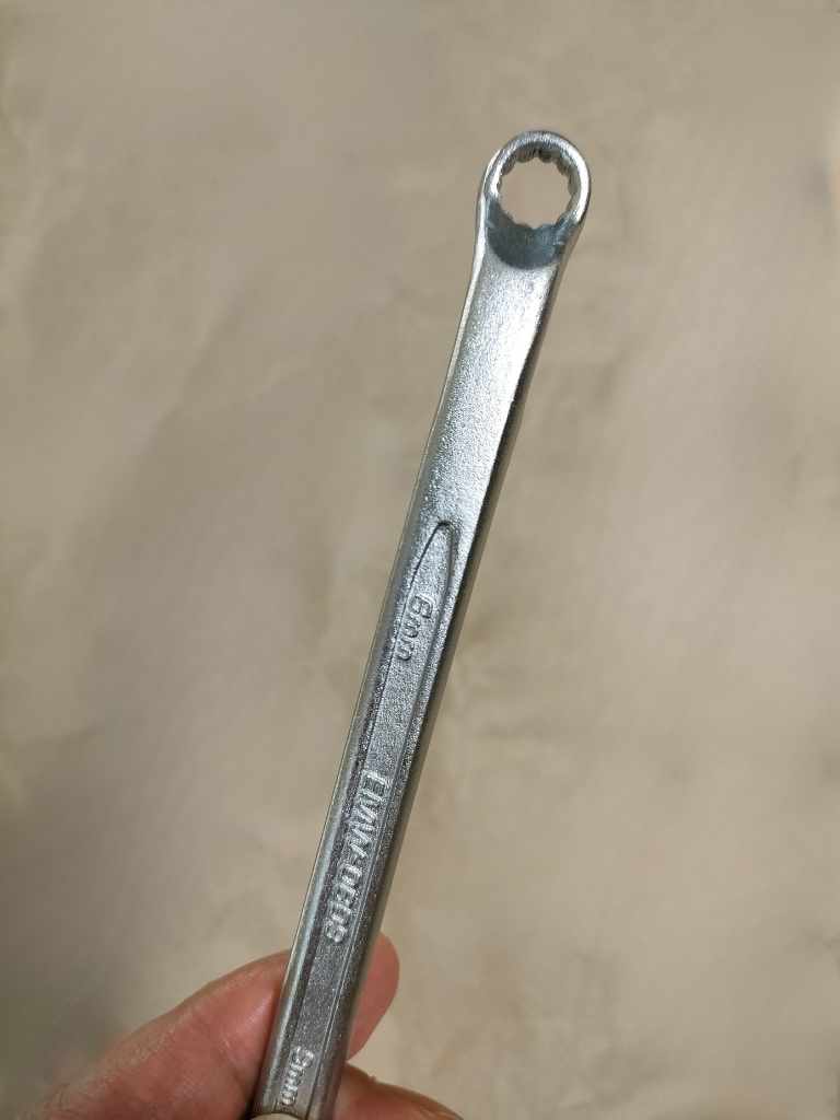 メガネレンチ(8mm)